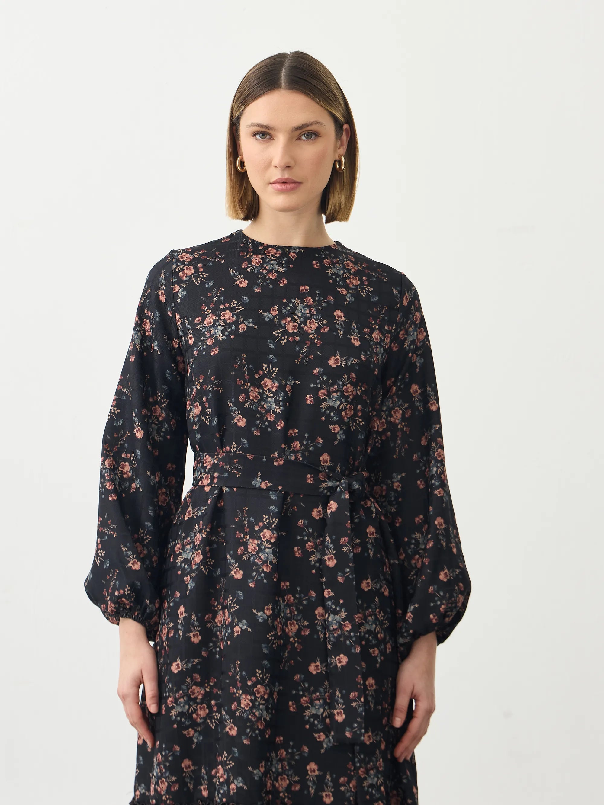 Floral Siyah Elbise