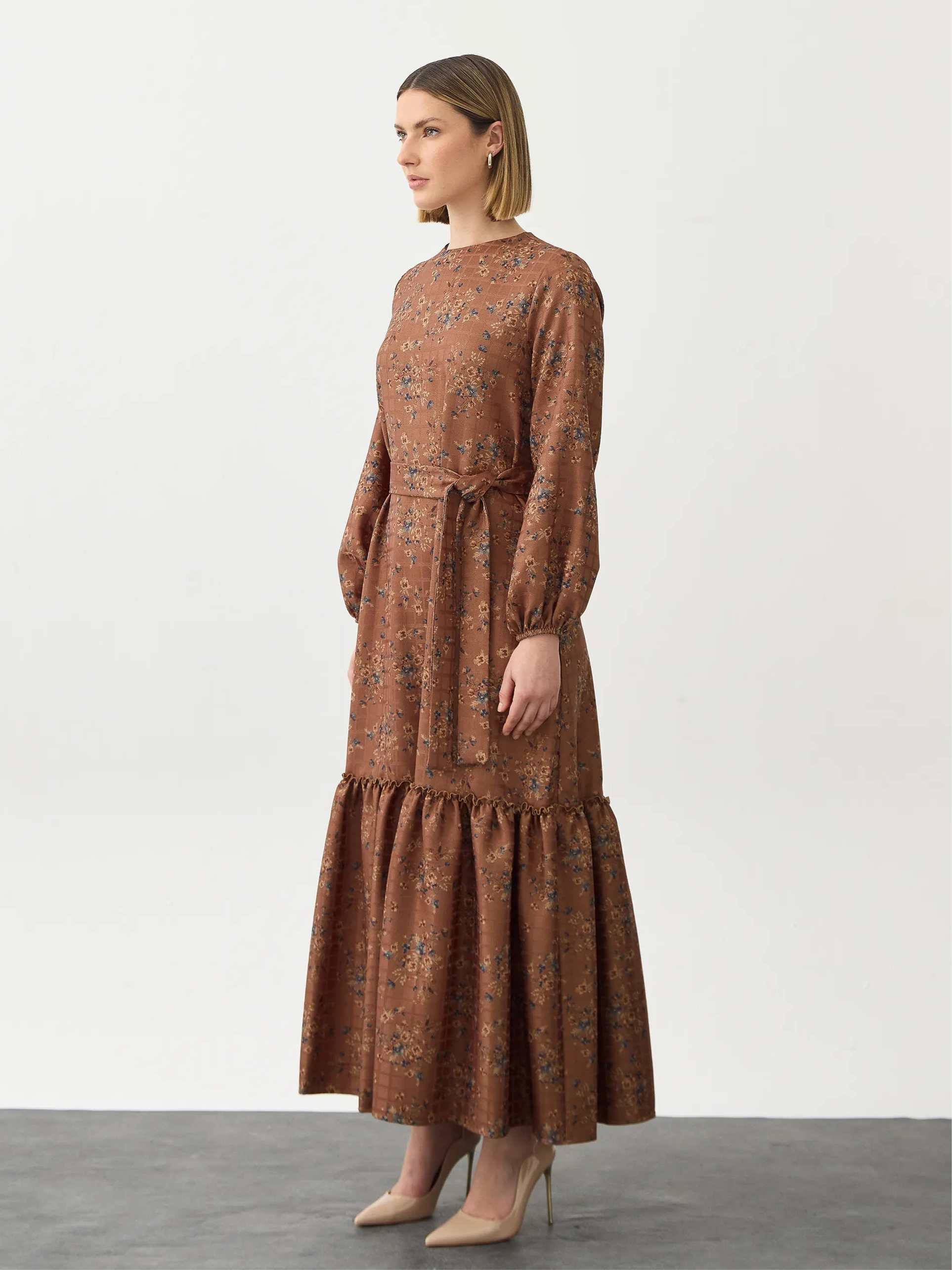 Floral Bej Elbise