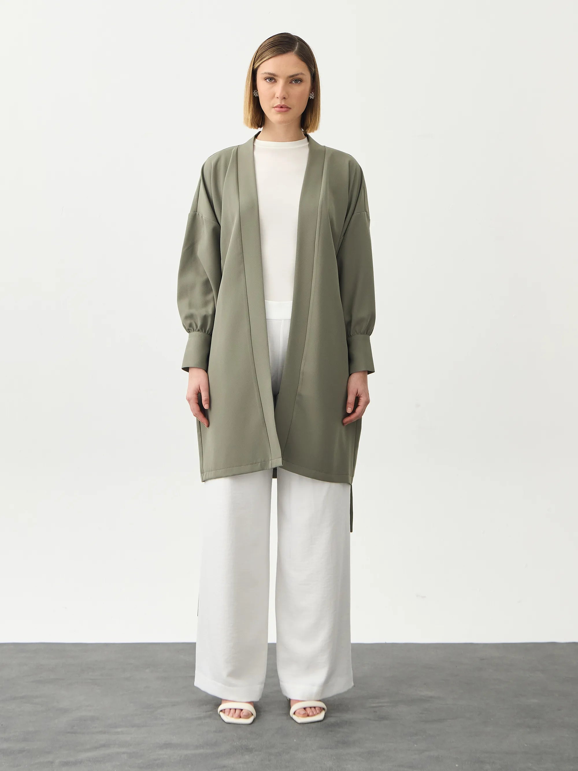 Haki Manşetli Kimono