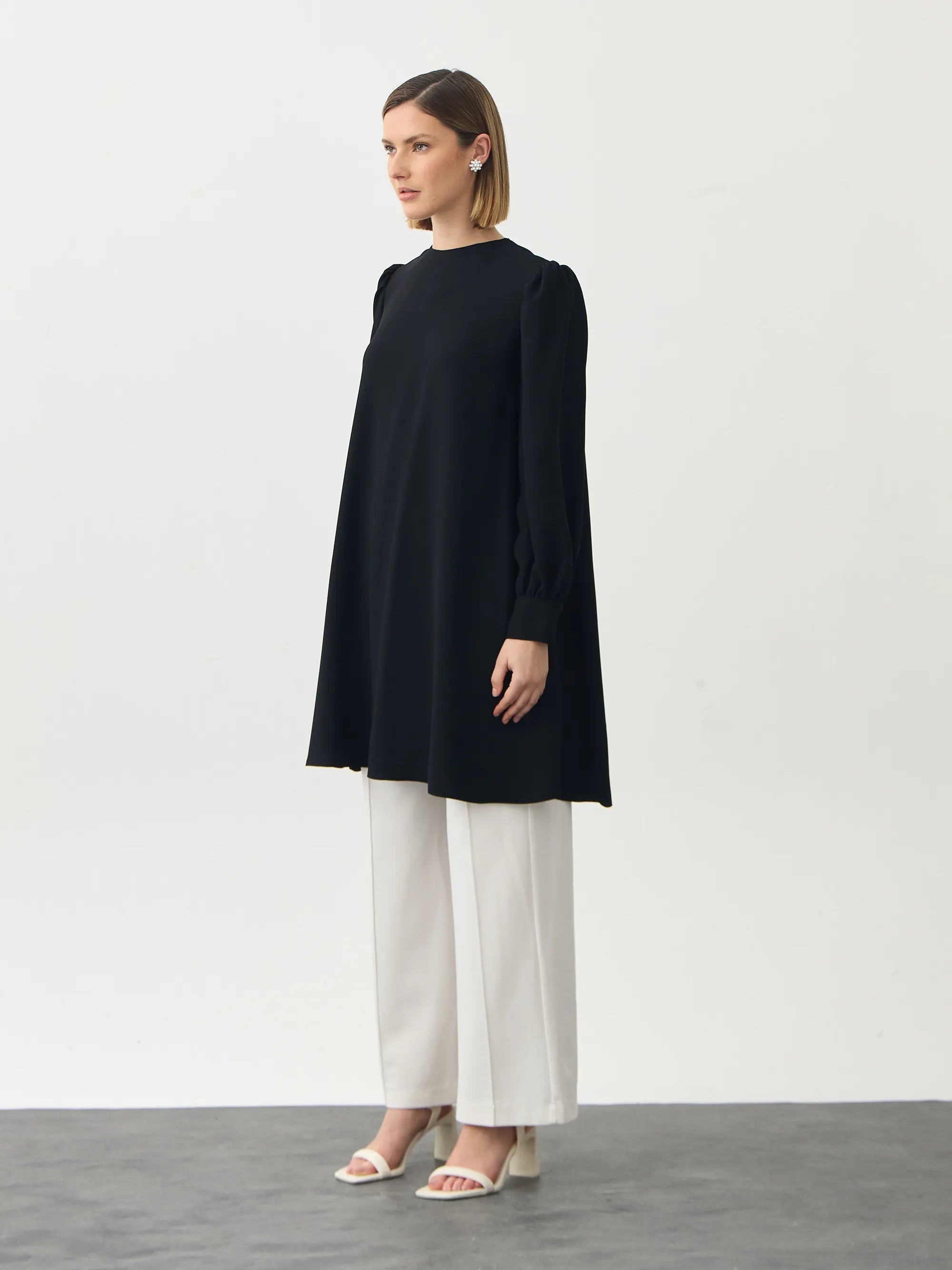 Krep Siyah Tunik