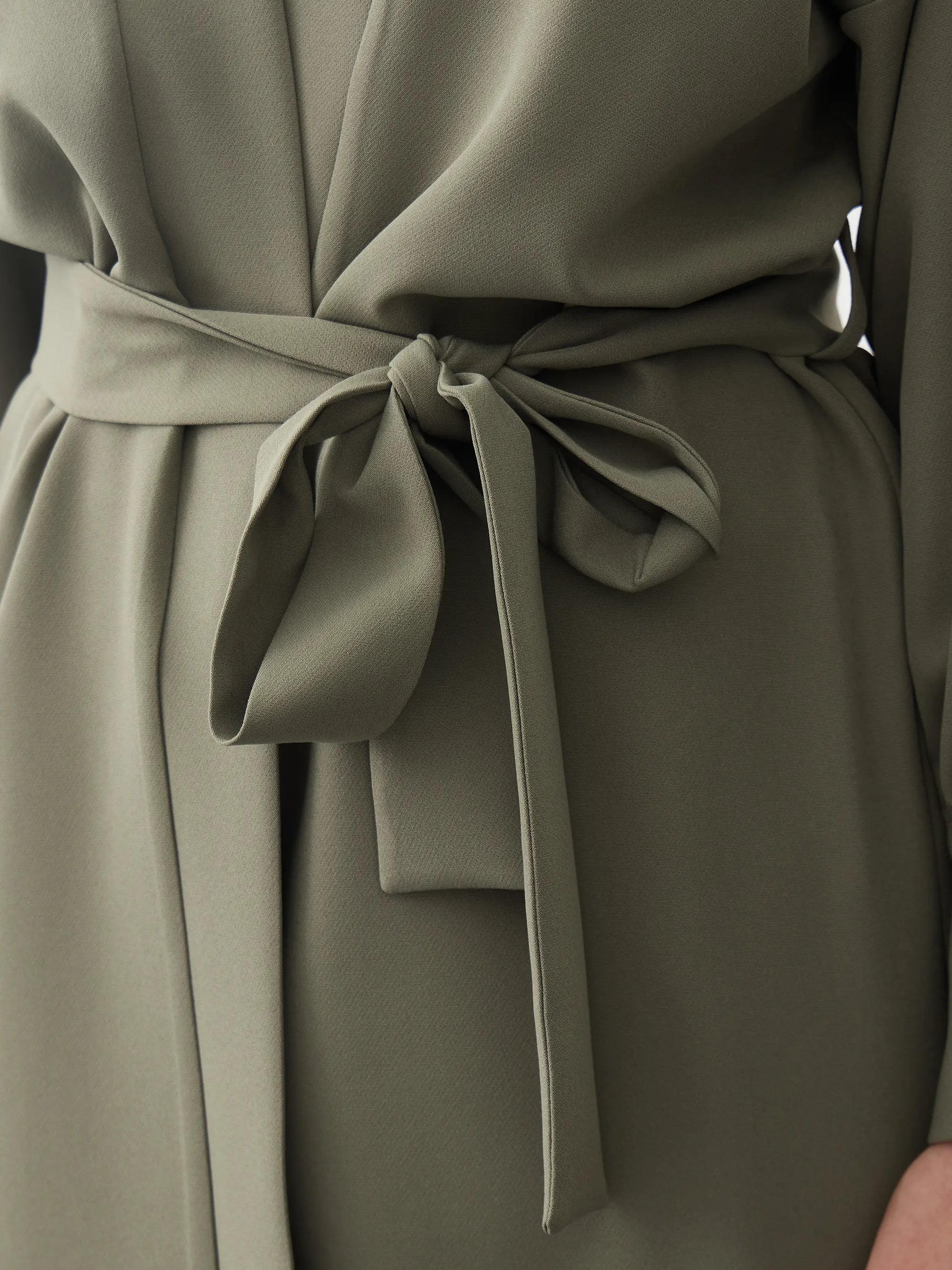 Haki Manşetli Kimono
