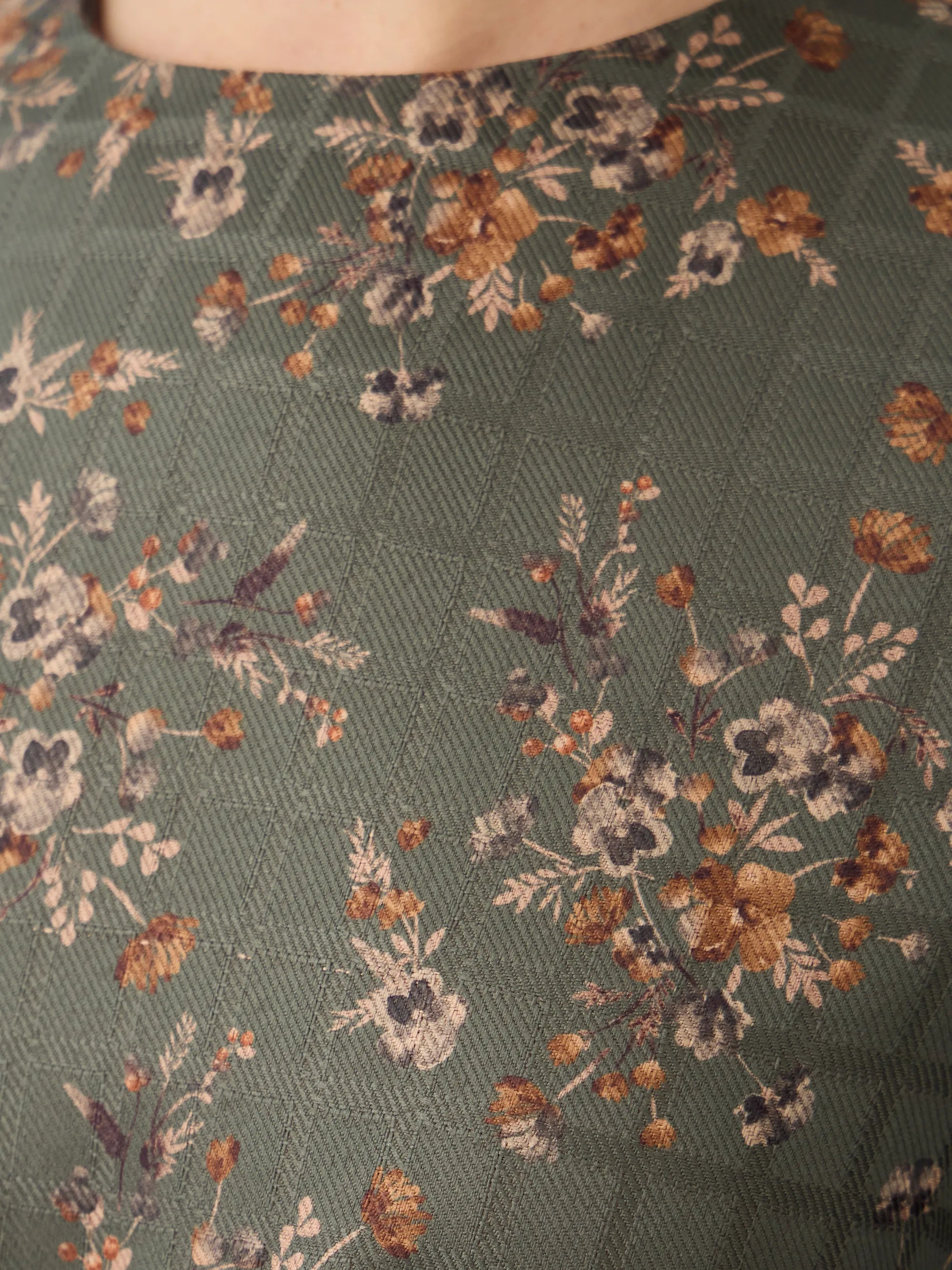 Floral Soft Yeşil Elbise