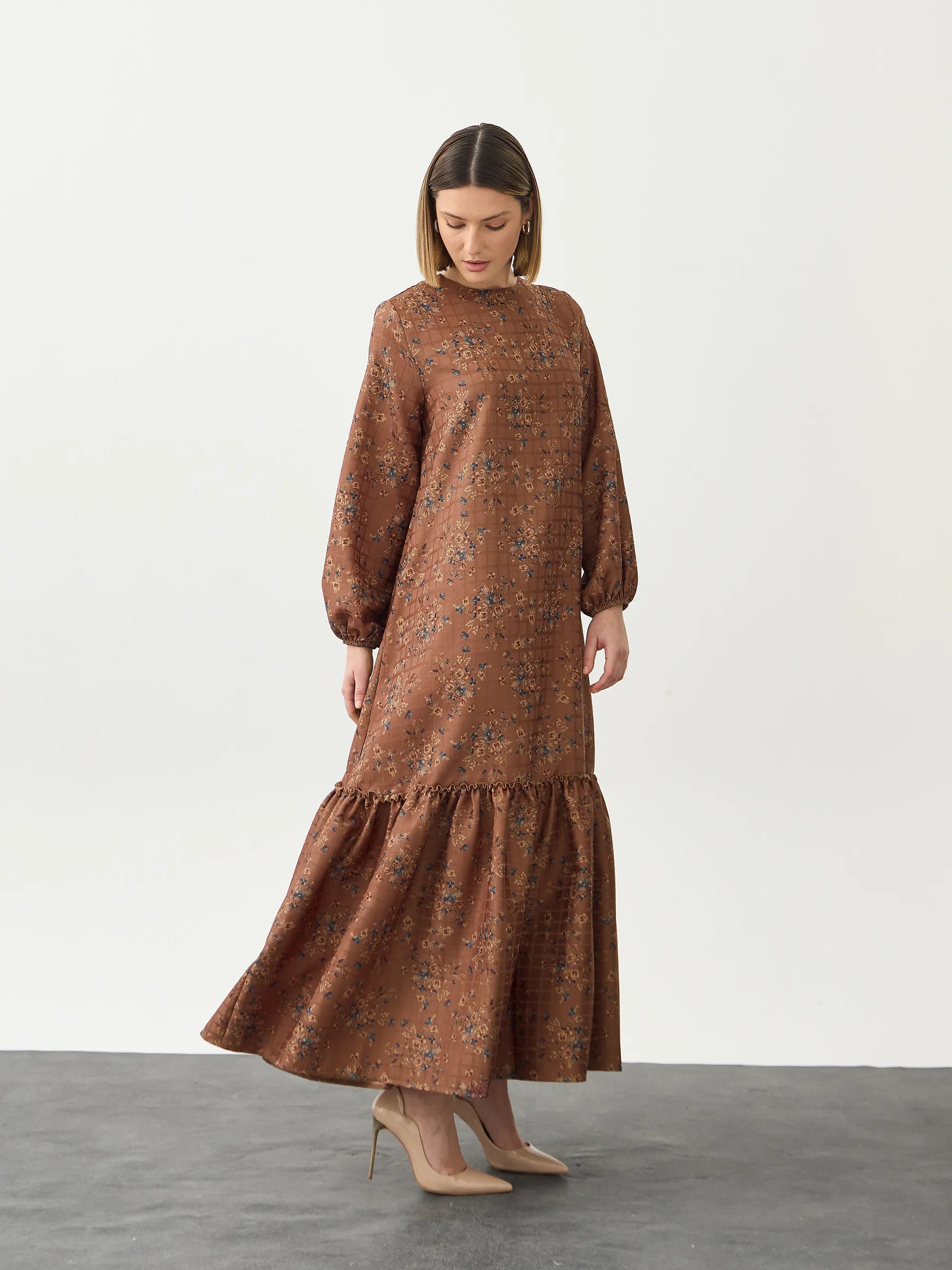 Floral Bej Elbise