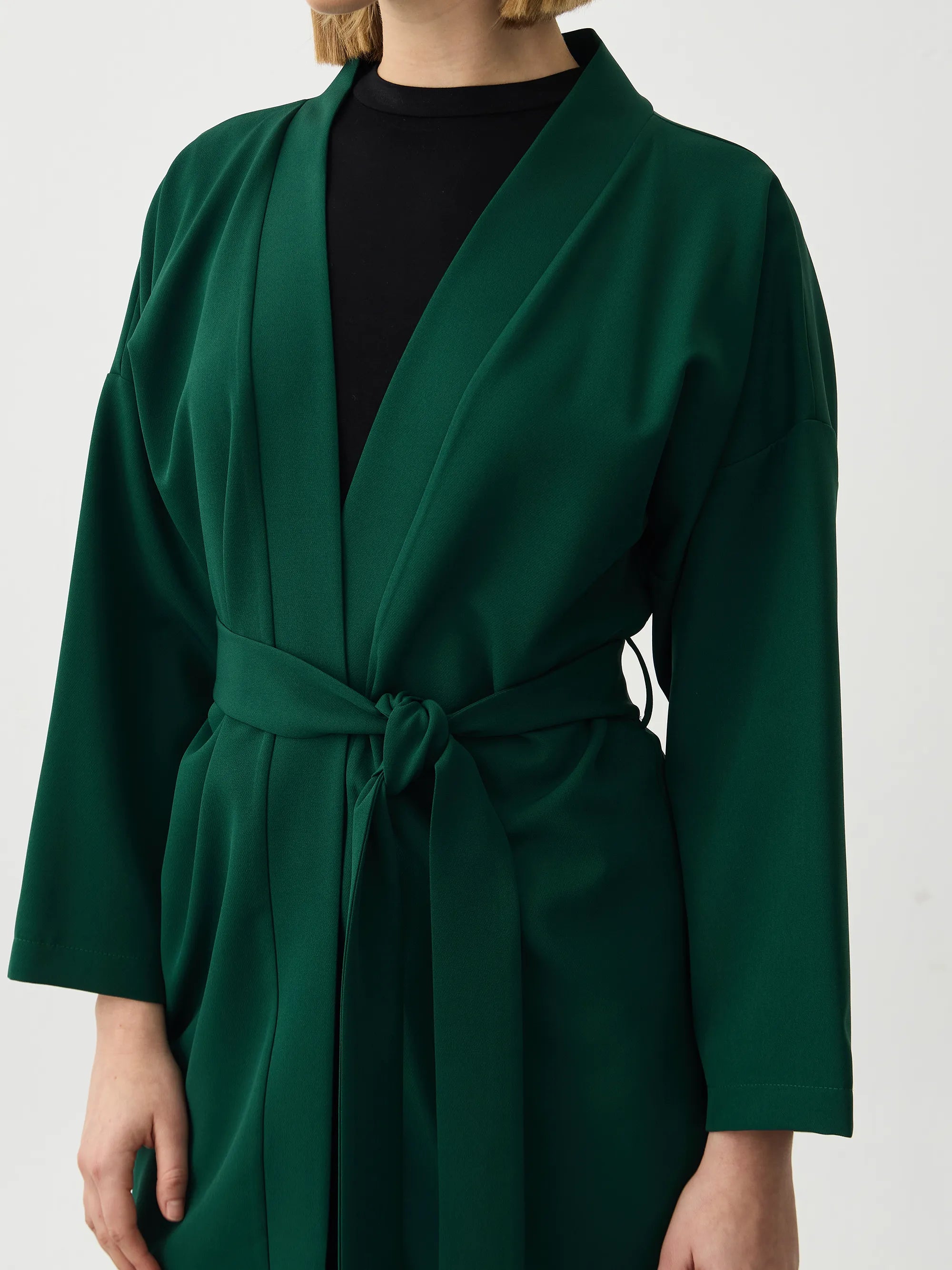 Zümrüt Kuşaklı Kimono