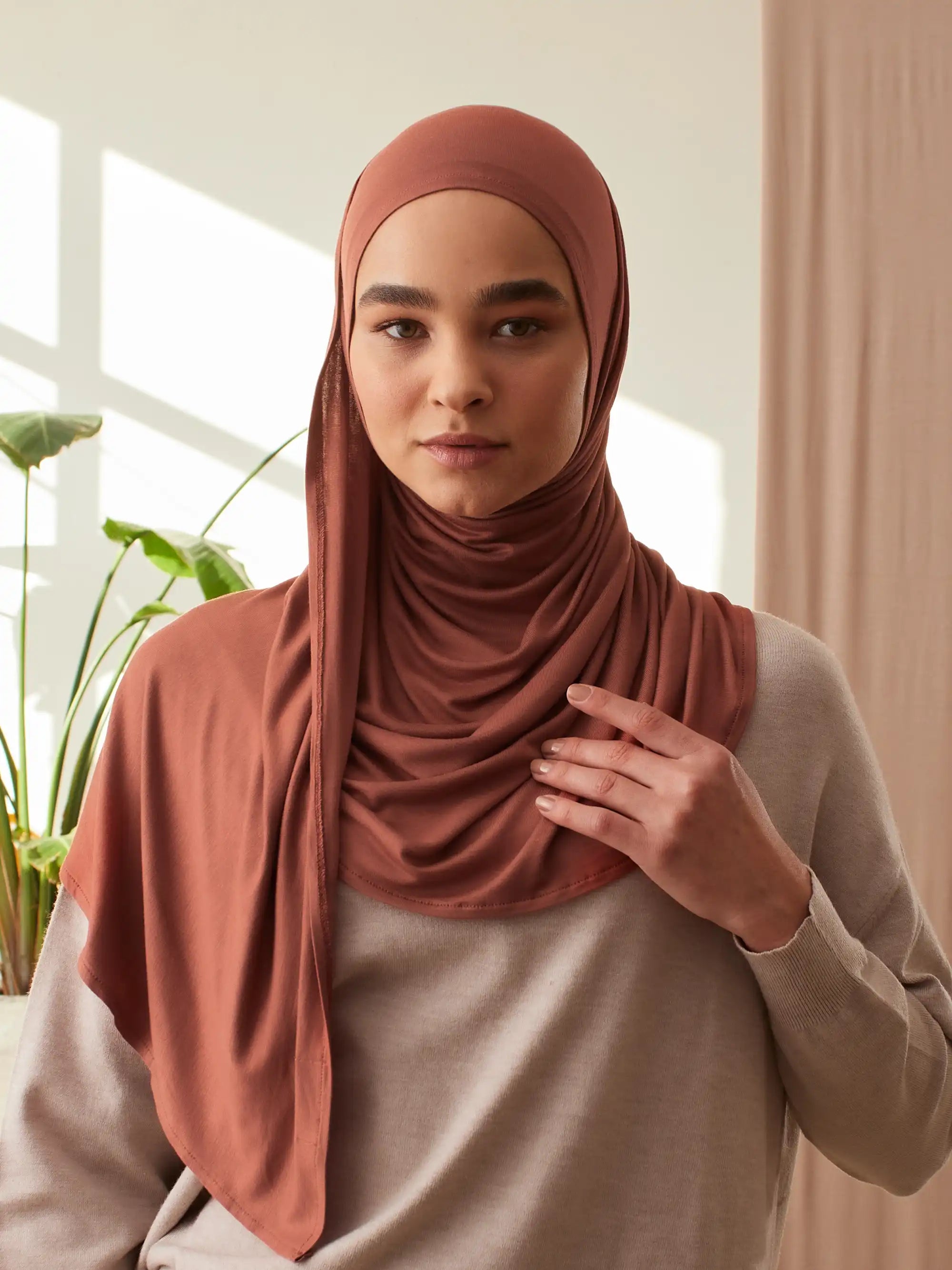 Küçük Pratik Jersey Şal - Sekoya Kırmızısı