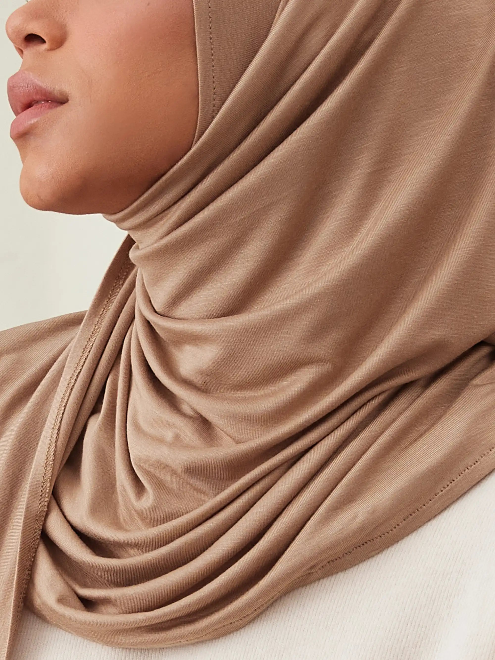 Küçük Pratik Jersey Şal - Bronz Ten