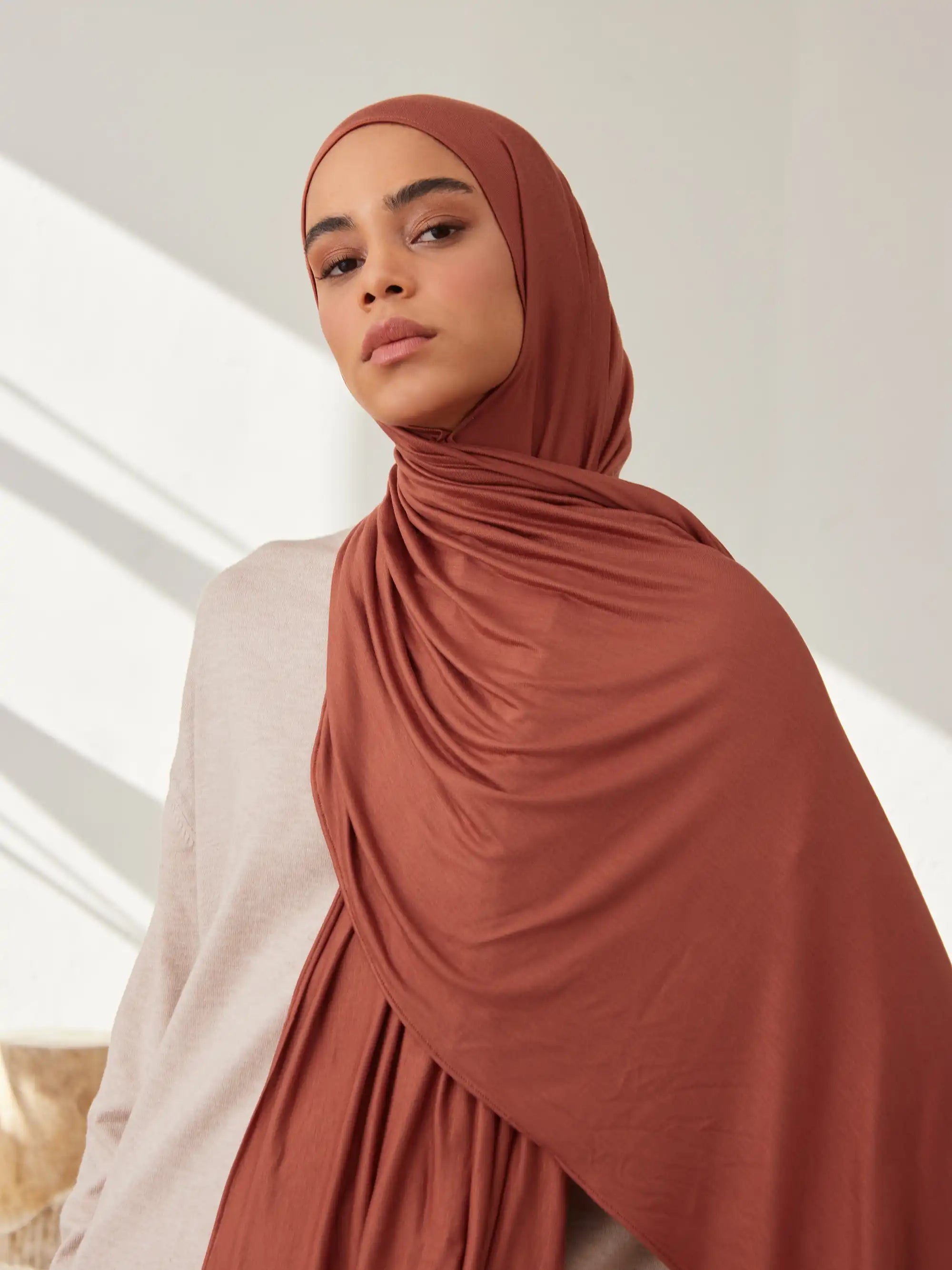 Küçük Premium Jersey Şal - Sekoya Kırmızısı